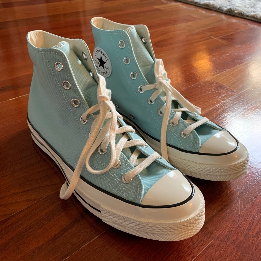 Converse (Soft Juniper) Men’s Size 9.5 Women’s Size 11.5